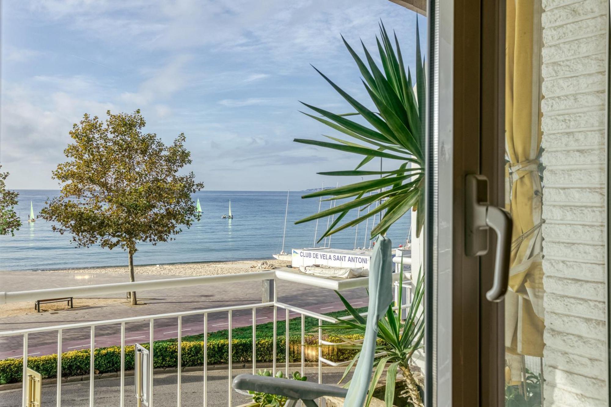 Carrer Del Mar Leilighet Palamós Eksteriør bilde