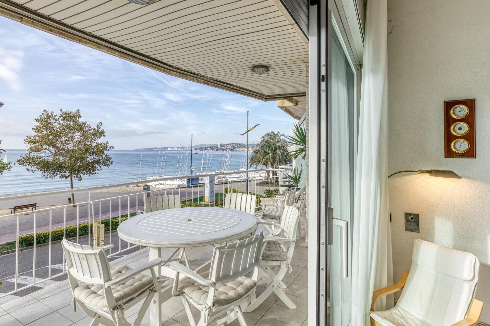Carrer Del Mar Leilighet Palamós Eksteriør bilde